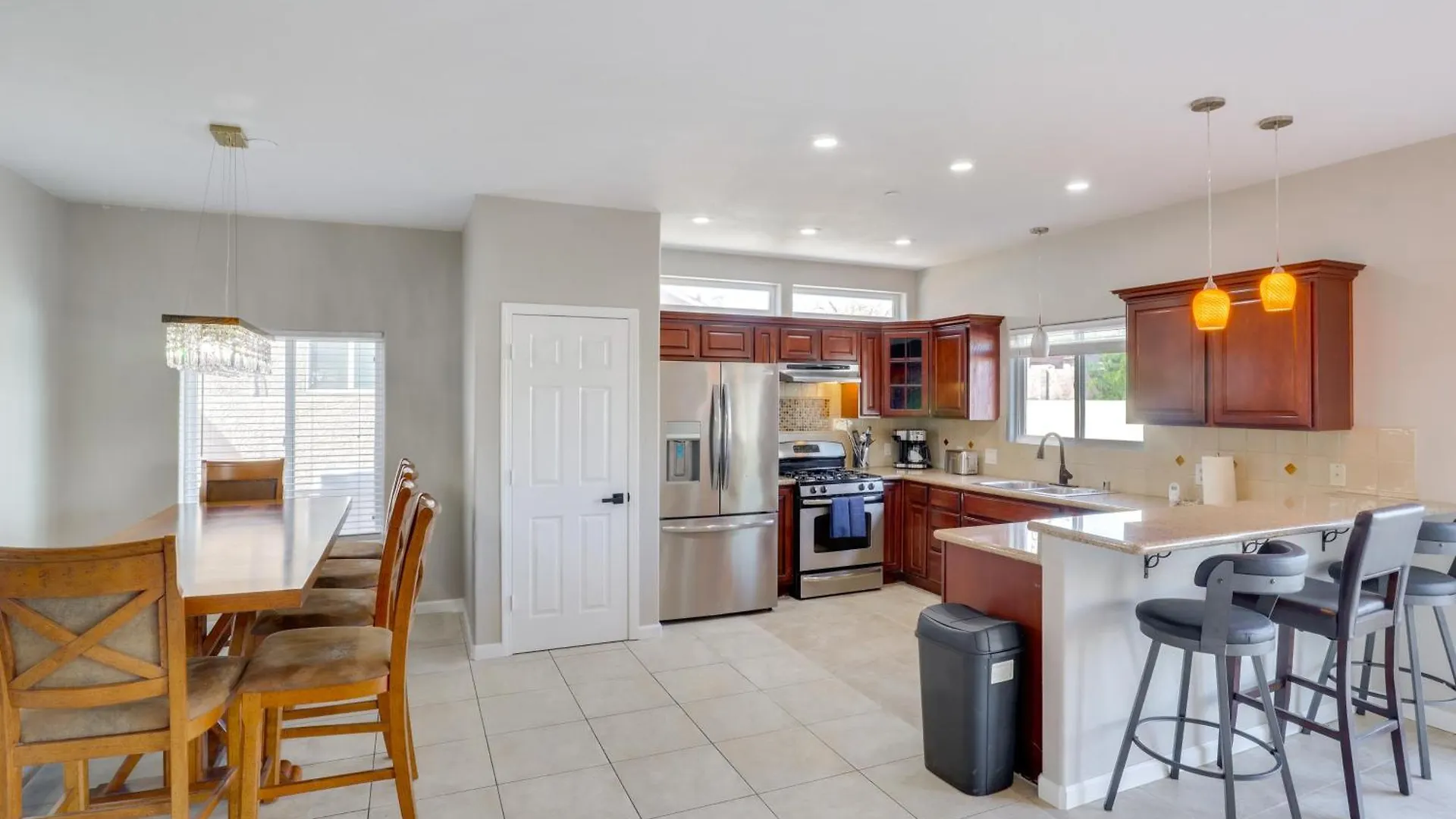 Prázdninový dům 7 Mi To Fremont Street Spacious Vegas Home! Las Vegas