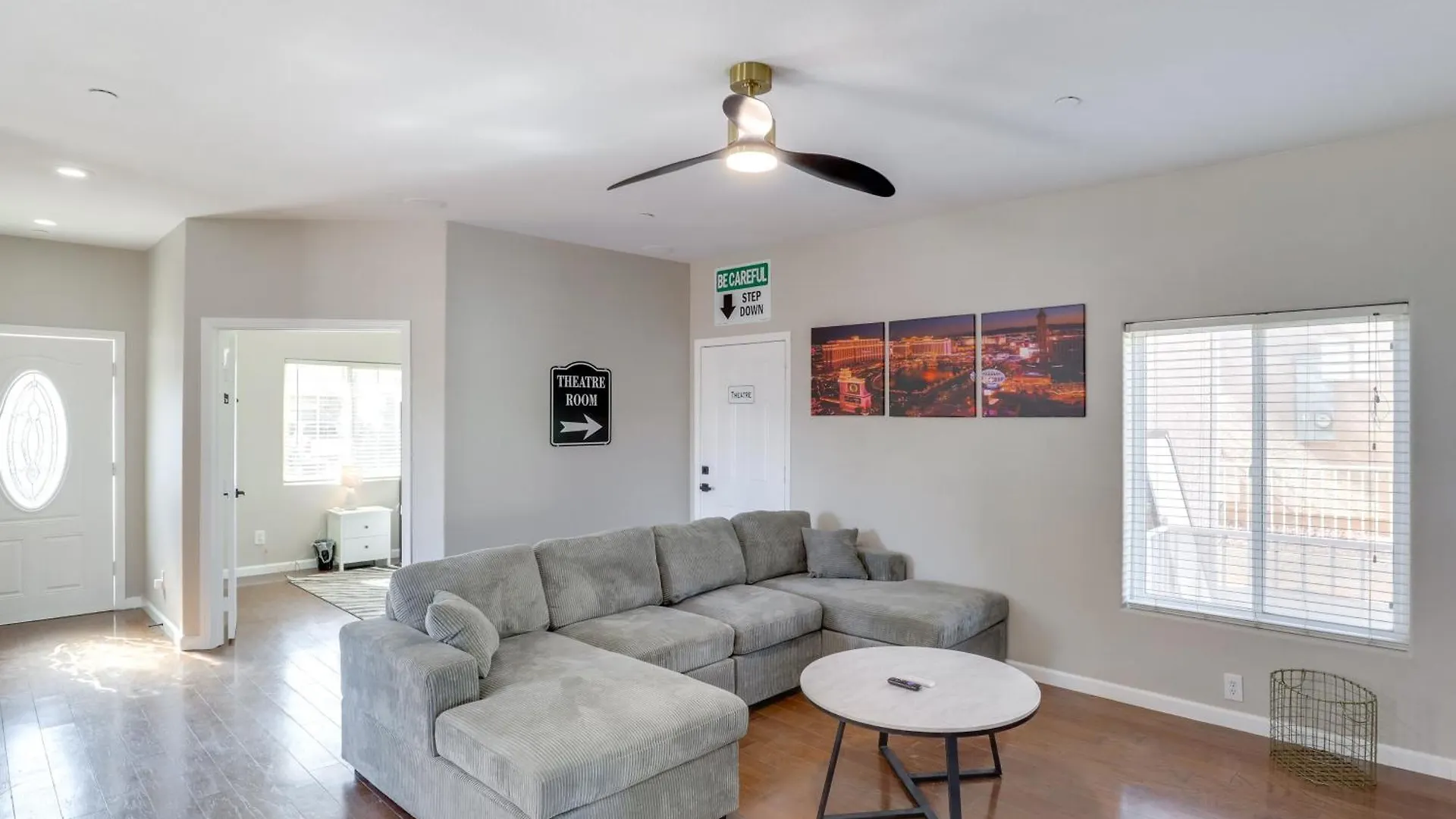 7 Mi To Fremont Street Spacious Vegas Home! Las Vegas USA