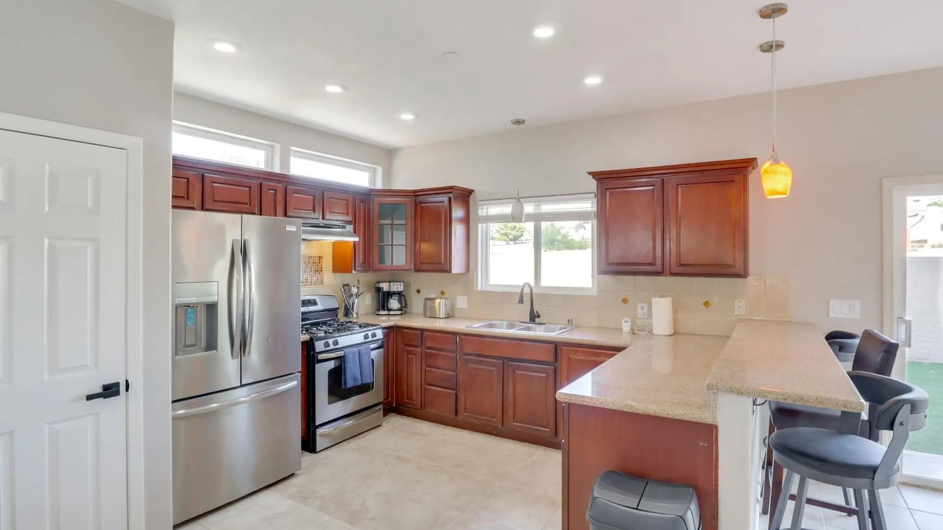 7 Mi To Fremont Street Spacious Vegas Home! Las Vegas USA
